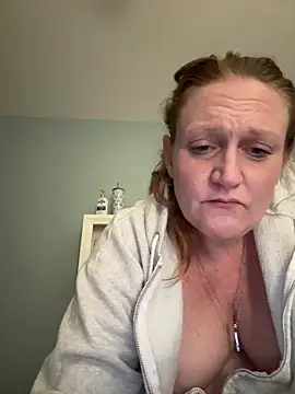 Kellilyn10 online show from 05/30/26, 05:03