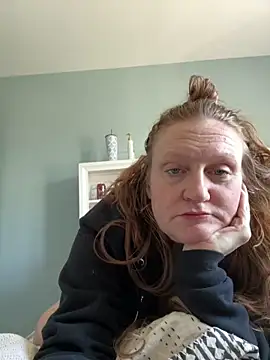 Kellilyn10 online show from 06/02/26, 04:07