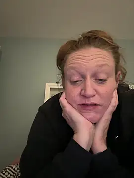 Kellilyn10 online show from 06/03/26, 05:08