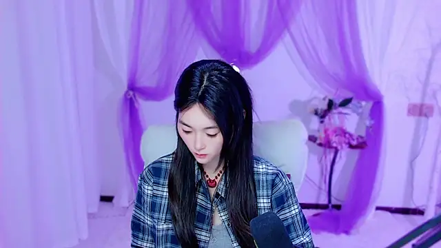 Tili Lucky online show from 06/02/26, 01:05