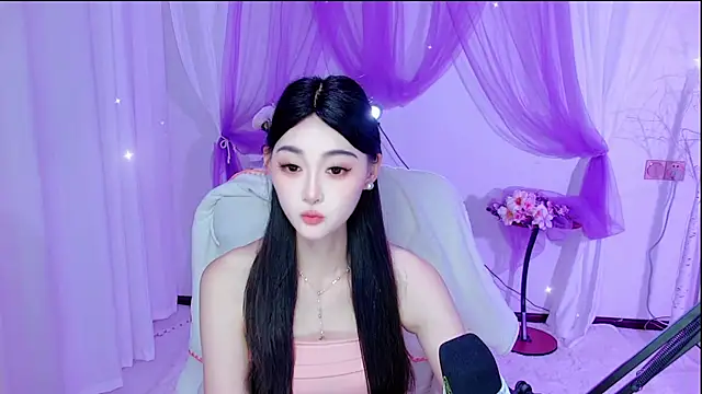 Tili Lucky online show from 07/11/26, 01:28
