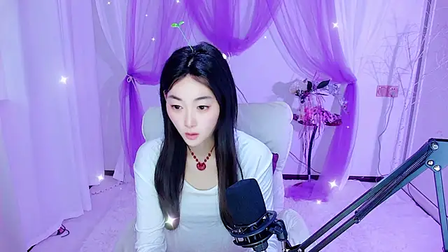 Tili Lucky online show from 06/06/26, 01:11