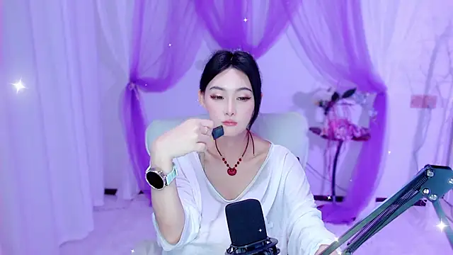 Tili Lucky online show from 05/14/26, 12:57