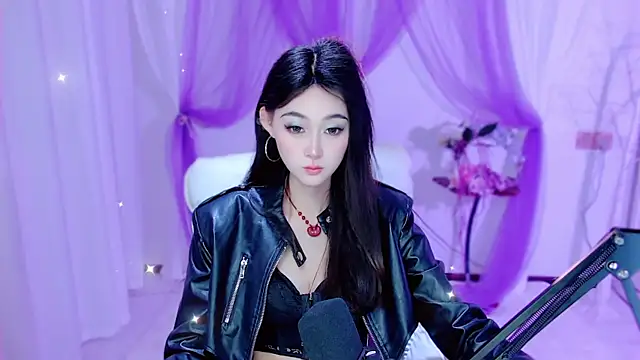 Tili Lucky online show from 05/16/26, 12:42