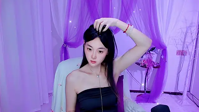 Tili Lucky online show from 06/25/26, 01:14