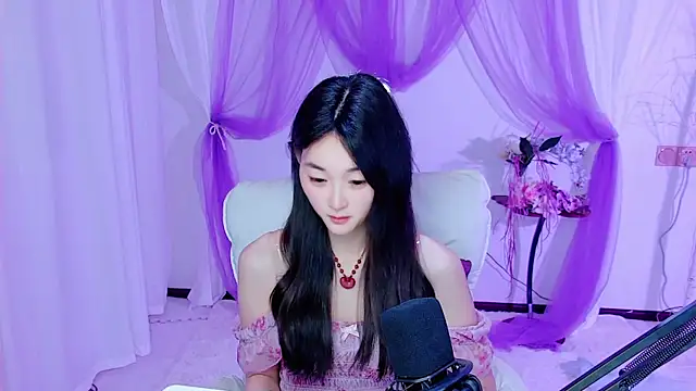 Tili Lucky online show from 05/27/26, 01:57