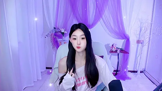 Tili Lucky online show from 08/08/26, 01:12