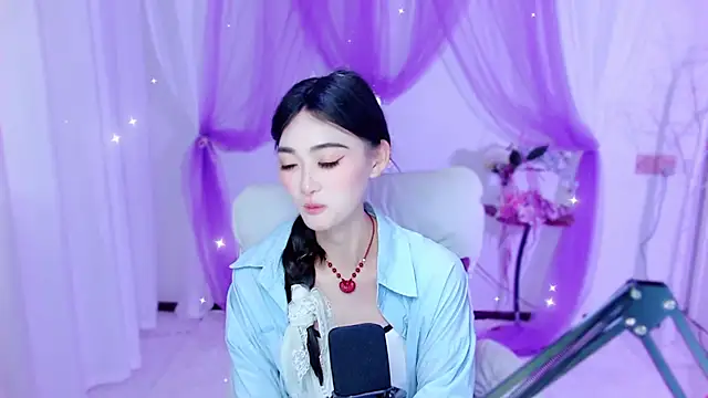 Tili Lucky online show from 05/18/26, 04:07