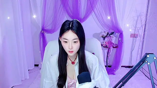 Tili Lucky online show from 06/13/26, 01:14