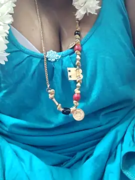 tamilkavitha123 online show from 05/06/26, 05:28