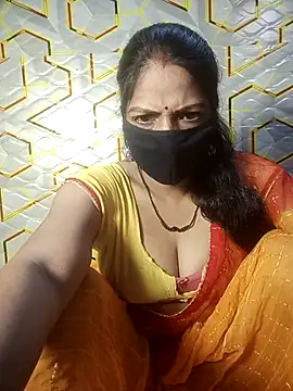 Snapshot of Juli_80 chatting on 07/29/26, 10:58 Juli 80 online show from 07/29/26, 10:58