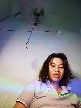 missthree online show from 05/10/26, 08:54