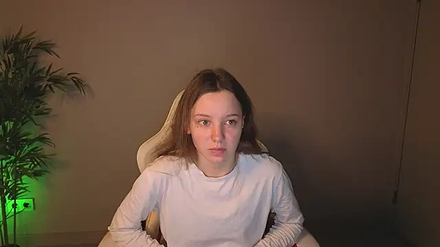 lolytaberry online show from 05/07/26, 02:16