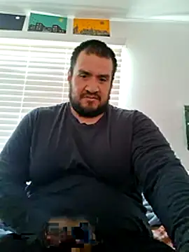 Snapshot of Almircorral2211 chatting on 06/11/26, 09:12 Almircorral2211 online show from 06/11/26, 09:12