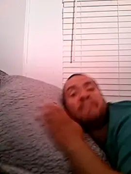 Snapshot of Almircorral2211 chatting on 07/12/26, 07:31 Almircorral2211 online show from 07/12/26, 07:31