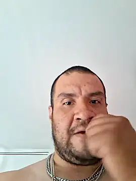 Almircorral2211 online show from 05/27/26, 10:28