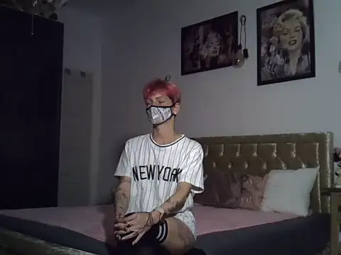 shyskinnynina online show from 05/13/26, 10:00