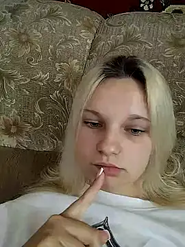 Snapshot of SallyMartinez chatting on 07/19/26, 10:12 SallyMartinez online show from 07/19/26, 10:12