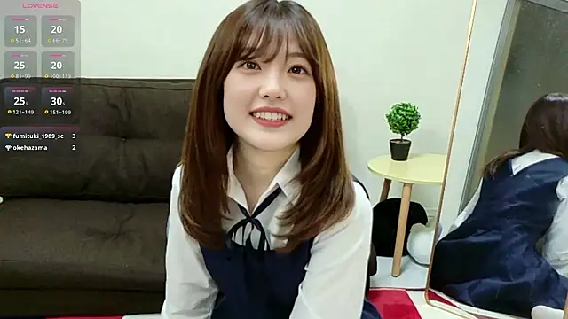 Snapshot of Tsukichan_ chatting on 06/07/26, 02:28 Tsukichan online show from 06/07/26, 02:28