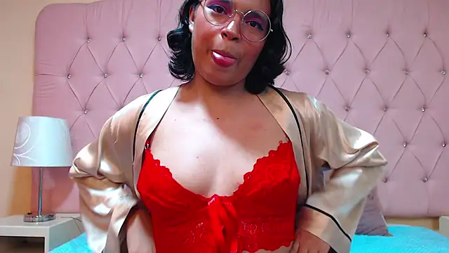 Snapshot of Emmaa_Lexx chatting on 05/29/26, 02:06 Emmaa Lexx online show from 05/29/26, 02:06