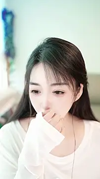 Snapshot of singer-wenwan chatting on 06/04/26, 10:31 singer-wenwan online show from 06/04/26, 10:31