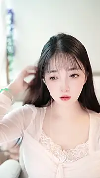 Snapshot of singer-wenwan chatting on 06/16/26, 10:04 singer-wenwan online show from 06/16/26, 10:04