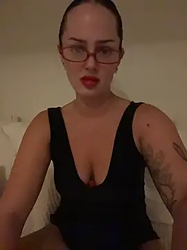 molotovmami online show from 07/06/26, 11:18