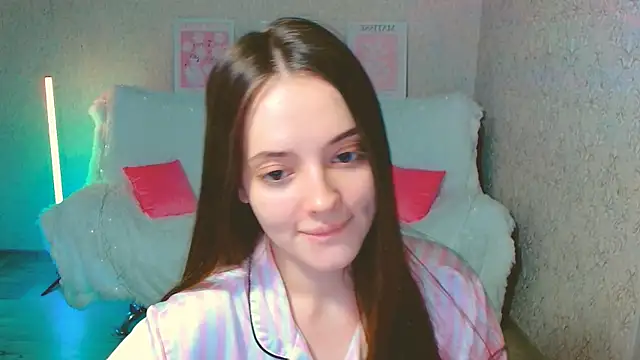 Snapshot of SiennaMia chatting on 06/04/26, 03:49 SiennaMia online show from 06/04/26, 03:49