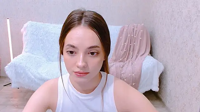 Snapshot of SiennaMia chatting on 06/02/26, 04:56 SiennaMia online show from 06/02/26, 04:56