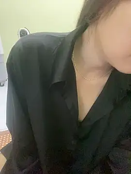 Snapshot of Rio210_sex chatting on 07/15/26, 08:21 Rio210 sex online show from 07/15/26, 08:21