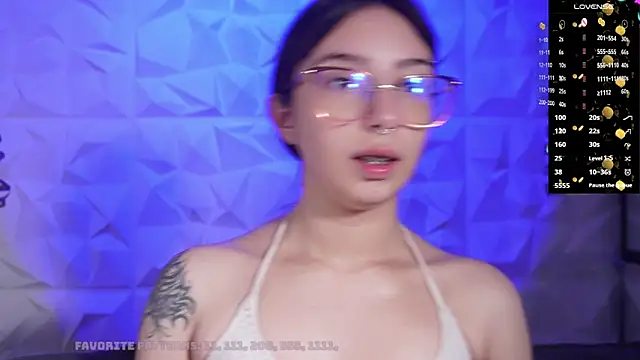 Snapshot of zara_bliss chatting on 06/02/26, 11:10 zara bliss online show from 06/02/26, 11:10