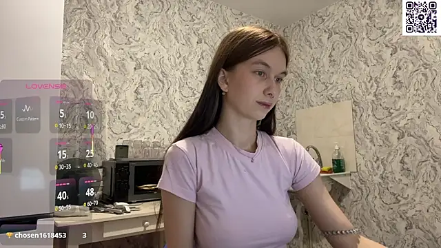 HinaDesire online show from 05/28/26, 08:59