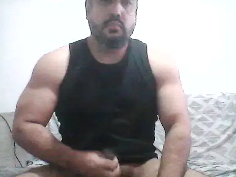 Snapshot of stallony chatting on 06/04/26, 02:11 stallony online show from 06/04/26, 02:11