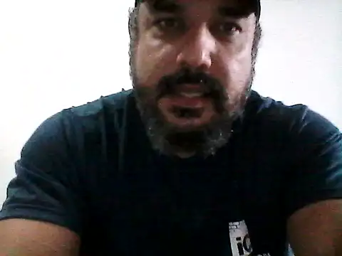 Snapshot of stallony chatting on 06/23/26, 12:58 stallony online show from 06/23/26, 12:58