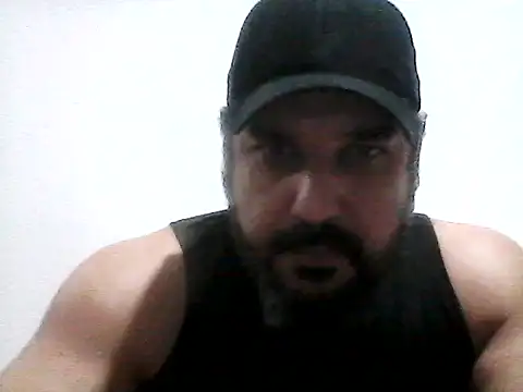 Snapshot of stallony chatting on 06/18/26, 09:31 stallony online show from 06/18/26, 09:31