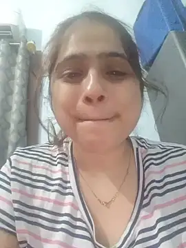 cute bitchbaby online show from 06/05/26, 06:35