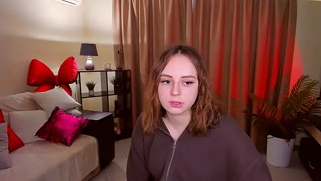MilanaRare online show from 05/15/26, 05:27