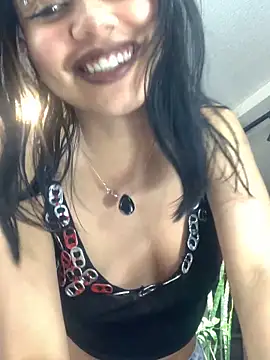 AntonellaCooper Pink online show from 06/04/26, 04:39
