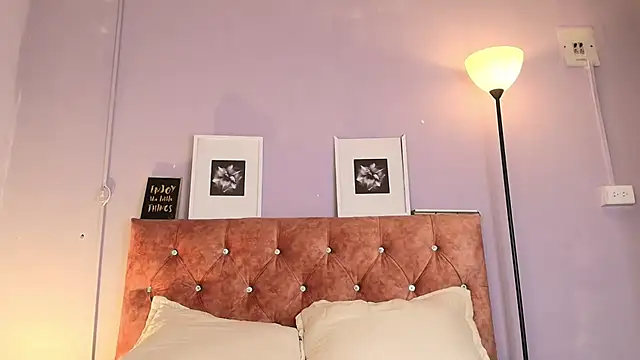 Nikirouse online show from 07/20/26, 02:08