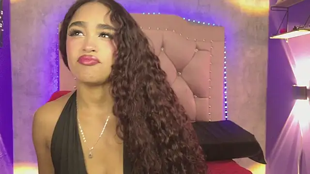 CamilaFlirt online show from 06/16/26, 06:52