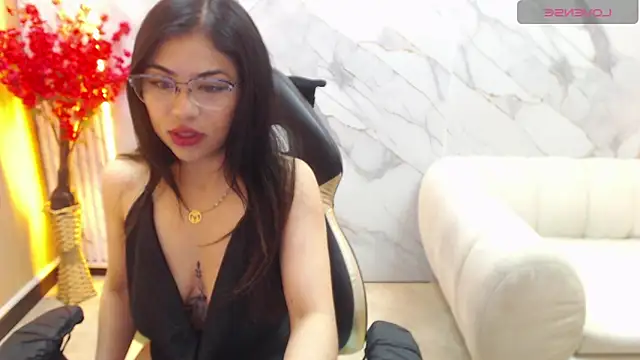 Jade tf online show from 05/25/26, 01:21