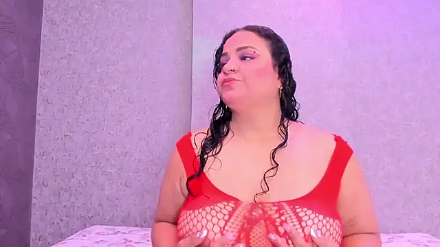 MadisonLintzz online show from 05/20/26, 12:57