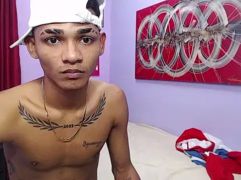 black twinks online show from 05/14/26, 04:09