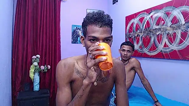 black twinks online show from 05/29/26, 01:39