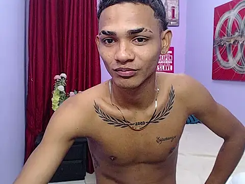 black twinks online show from 05/13/26, 04:08