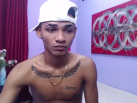 black twinks online show from 05/16/26, 02:43