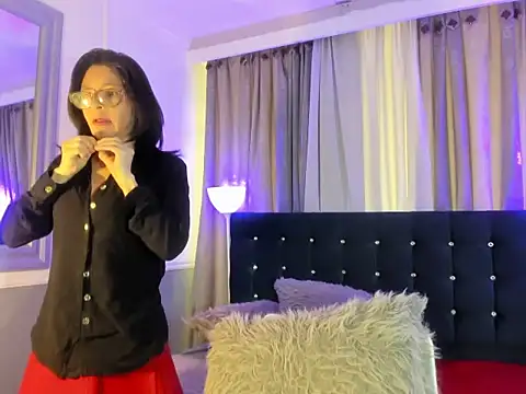 lena gray online show from 05/26/26, 01:31
