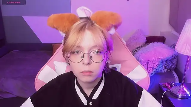 FoxxyyPolly online show from 05/29/26, 05:24