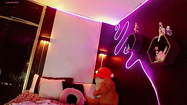 babycharol01 online show from 05/21/26, 07:39