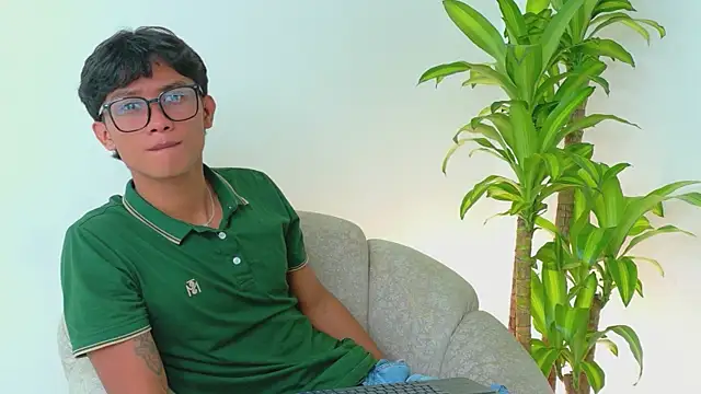 Iam erick online show from 05/08/26, 08:23